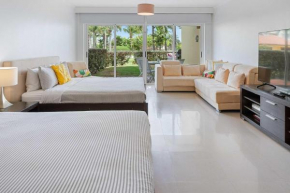 Beachfront - Beach Garden Studio - E124-1